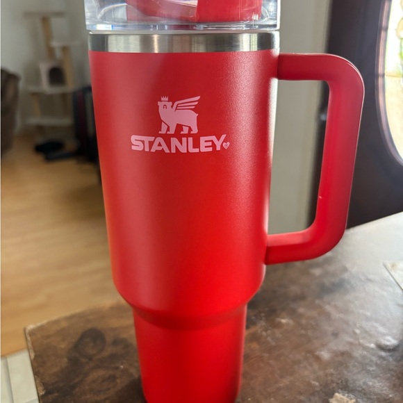 Stanley Bold Red Travel Mug - Picture 1 of 2